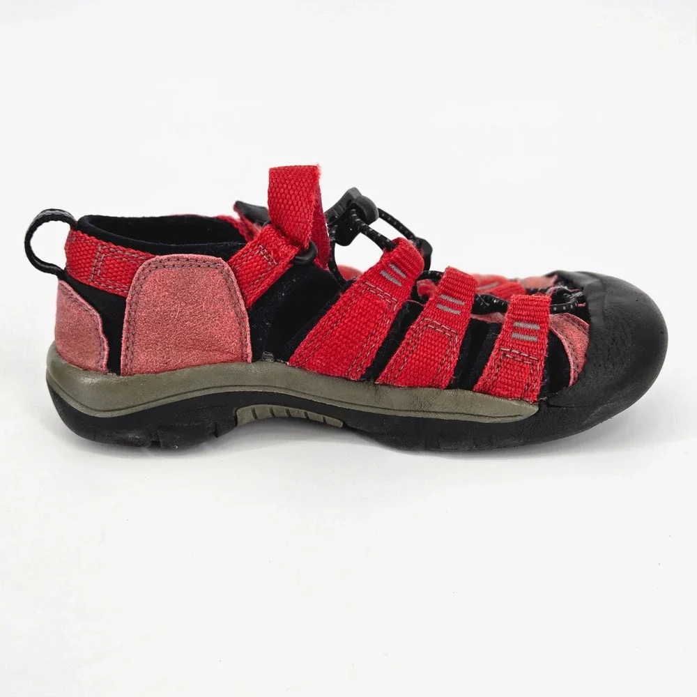 KEEN Newport H2 Kids 13 Red Black Wide Toe Box Waterproof Camp Hiking Sandals